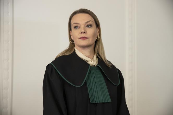 Tajemnica zawodowa odc. 1. Monika Litwin (Tamara Arciuch)