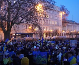 Manifestacja w trzecią rocznicę wybuchu wojny w Ukrainie