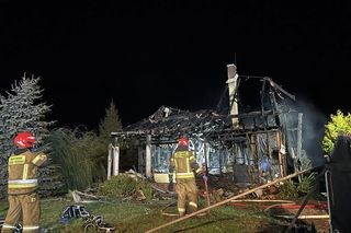 Tragiczny pożar w pow. hrubieszowskim. W zgliszczach drewnianego domu znaleziono zwłoki kobiety