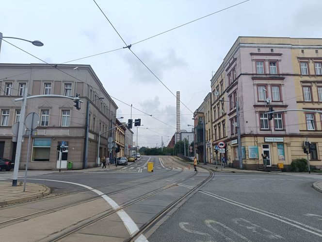 Estakada na Rynkiem w Chorzowie wyłączona z ruchu. Miasto czeka drogowy paraliż