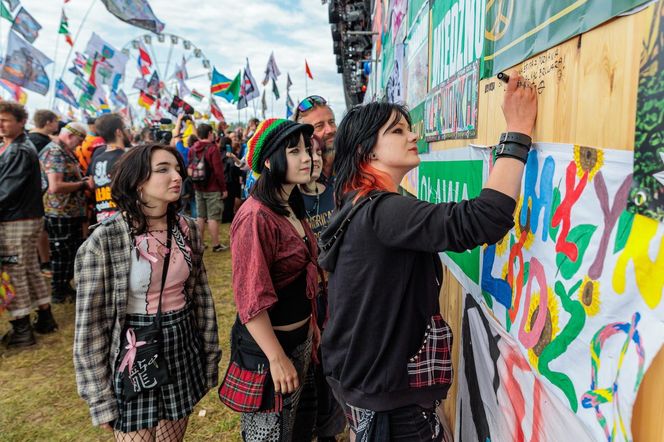 Festiwalowicze na Pol'and Rock Festivalu 2025
