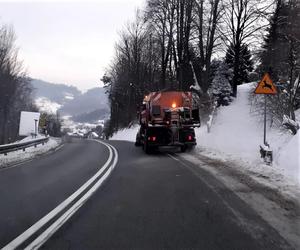 Kierowcy uważajcie na drogach. Zima znowu o sobie przypomni!