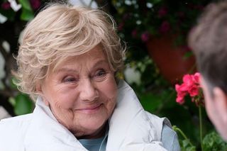 M jak miłość odc. 1813. Bartek (Arkadiusz Smoleński), Barbara (Teresa Lipowska)