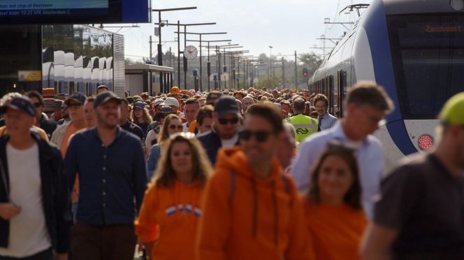 Kadry z serialu „Stacja Amsterdam”