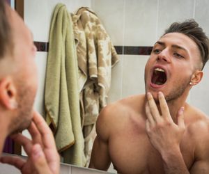 Ważny objaw niedoboru witaminy B12. Dostrzeżesz go na języku