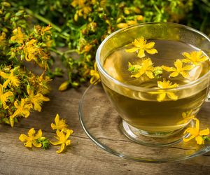 Dziurawiec -  właściwości i zastosowanie