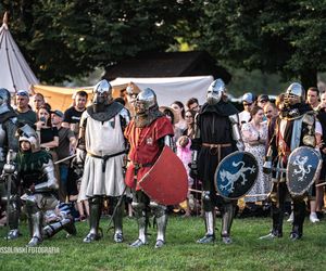 Co roku turniej rycerski na Zamku w Liwie przyciąga coraz większą rzeszę odbiorców