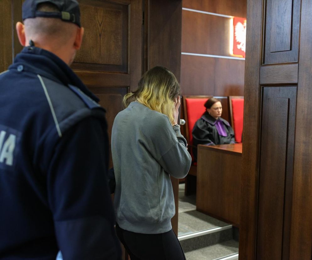 19-latka rzuciła się z nożem na matkę. Życie uratowała… kołdra