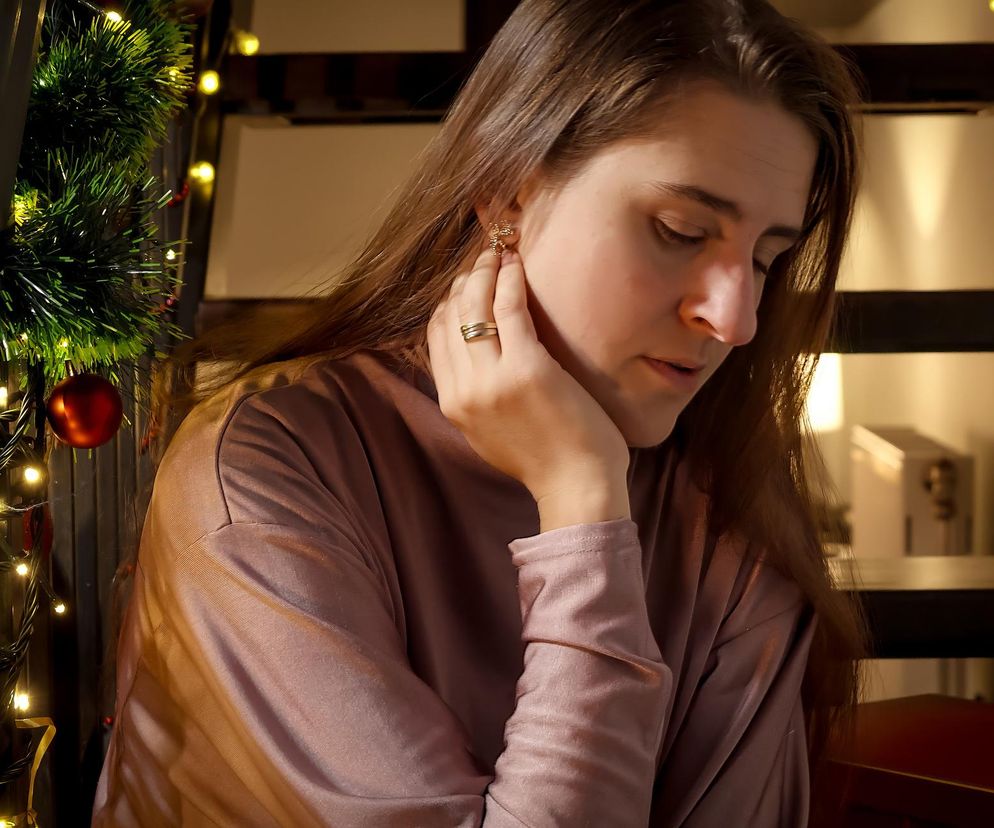 Ból karku przed świętami? Zastosuj prostą technikę fizjoterapeutki i poczuj ulgę