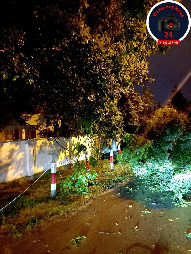 Warszawa zalana po burzy! Gigantyczne szkody na ulicach i posesjach