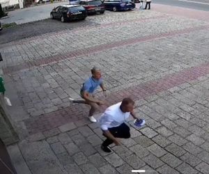 Tragedia w Szczyrku. Młody mężczyzna zmarł nagle przy remizie OSP