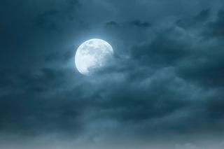Czy dzisiaj jest pełnia Księżyca? Kiedy w listopadzie 2022?