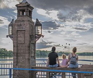 To miasto przywodzi na myśl Małą Kapadocję. Przyciąga turystów magicznym widokiem