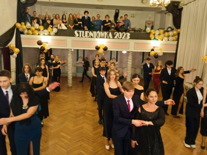 Studniówka 2023 w II LO w Poznaniu
