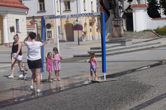 Afrykańskie upały w Białymstoku. Tak białostoczanie radzą sobie z gorącem