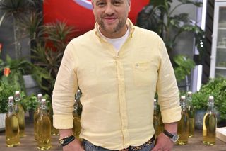 To synek Tomasza Jakubiaka robi codziennie od momentu śmierci ojca. Przejmujące wyznanie wdowy po kucharzu 