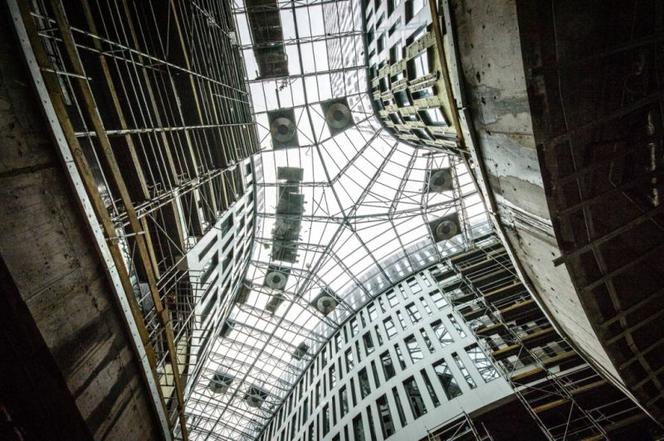 Plac Unii. Biura i galeria handlowa w Warszawie