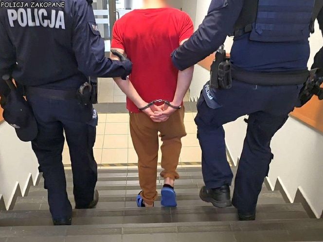 Porwali 24-latka dla okupu i zgotowali mu piekło. Policja zatrzymała Polaka i cudzoziemca