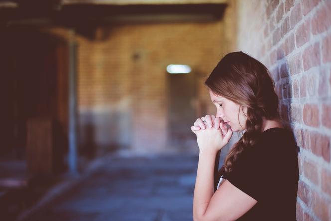 Rozpraszanie się podczas modlitwy