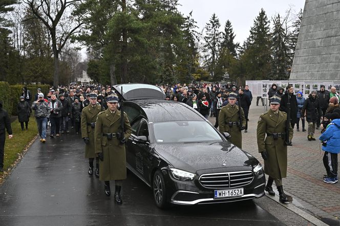 Ostatnie pożegnanie Lucjana Brychczego. Pogrzeb ikony Legii