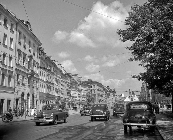 Sen o mieście. Warszawa lat 50. i 60. na zdjęciach Zbyszka Siemaszki