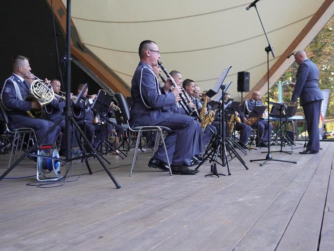 Festiwal Orkiestr Wojskowych w muszli koncertowej w Lublinie