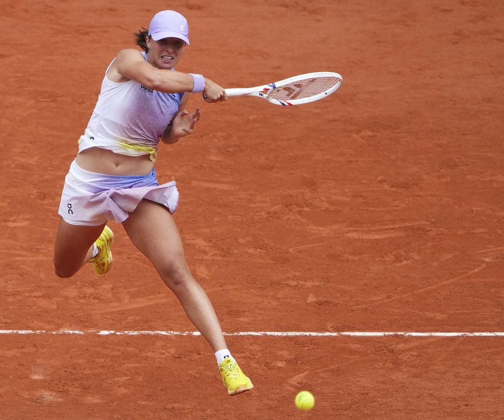 Iga Świątek - Emma Raducanu Kiedy mecz w 2. rundzie Roland Garros? O której godzinie?