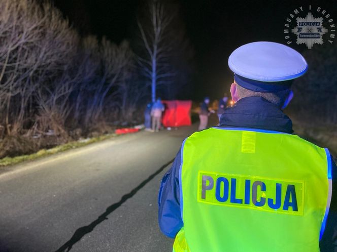 Zendek. Śmiertelny wypadek na ul. Górnej. Nie żyje potrącony 28-latek [ZDJĘCIA].