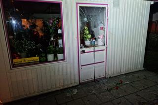 Włamał się po kwiaty dla żony. Teraz może jej długo nie zobaczyć