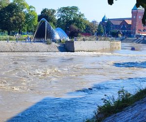 Trwa zabezpieczanie budynków