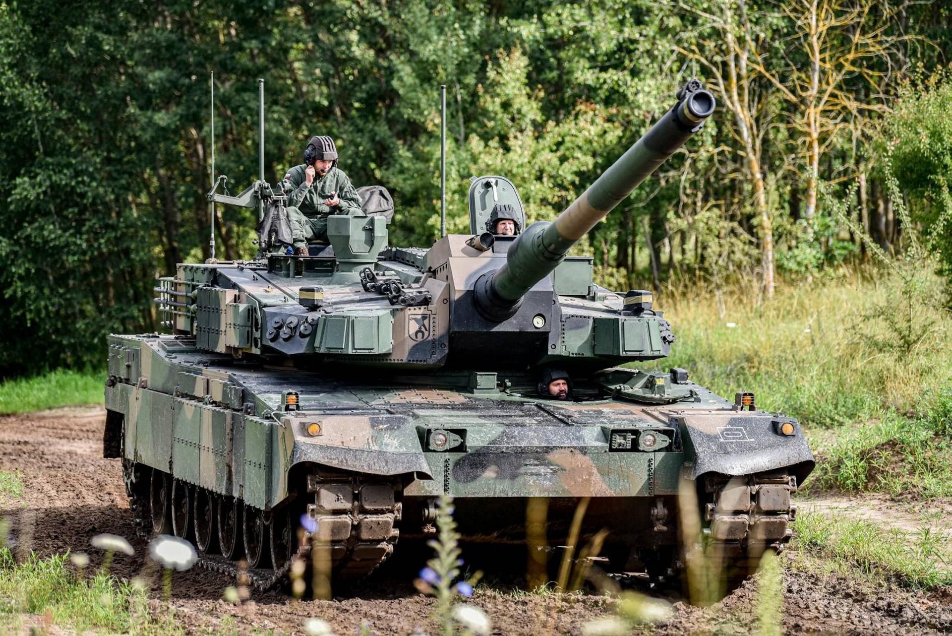 Czołgi K2 w 16 Dywizji Zmechanizowanej