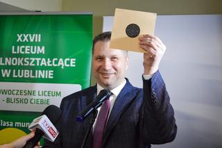 Przemyslaw Czarnek. Otwarcie strzelnicy pneumatycznej w XXVII LO im. Zesłańców Sybiru w Lublinie