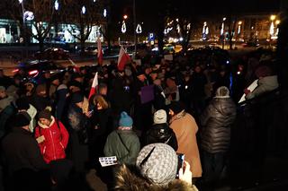 Solidarnie z Sędziami. Podlaski KOD protestował w Białymstoku [ZDJĘCIA]