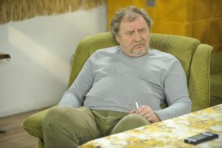 Andrzej Grabowski tak zachowywał się na planie serialu Świat według Kiepskich. Praca nie była łatwa!