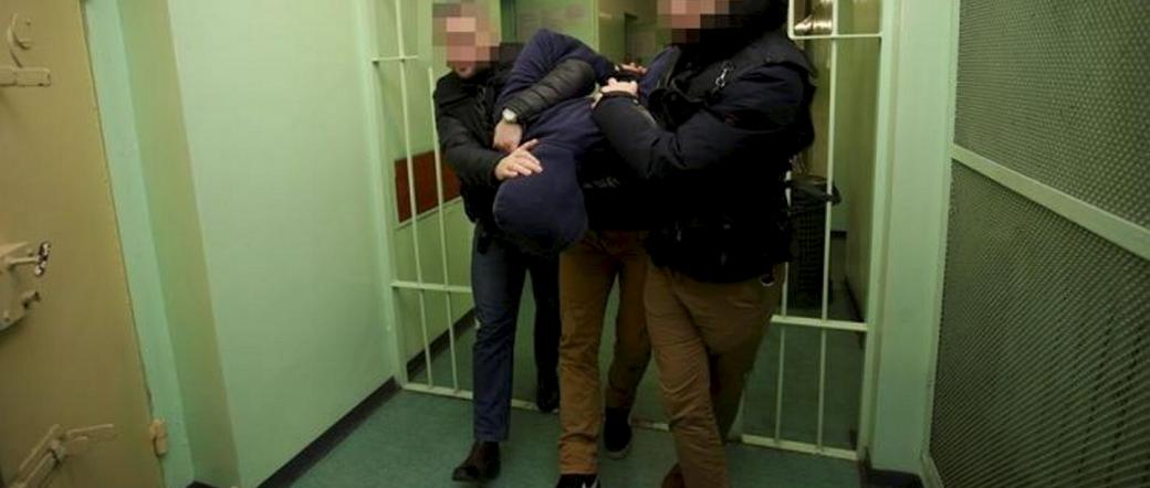 Udusił taksówkarza gołymi rękami, bo nie pozwolił mu zapalić