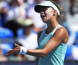 KIEDY gra Linette Roland Garros Jest PLAN GIER, wiemy O której gra Linette - Fernandez O której godzinie mecz Linette French Open 1. runda Paryż