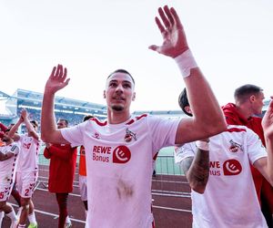 Dramat w byłym klubie Lukasa Podolskiego! Gwiazdor został pobity tuż przed meczem o awans