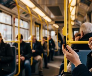 Klaudia Jachira w miejskiej dżungli. Czy posłanka KO wyznacza nowy trend?