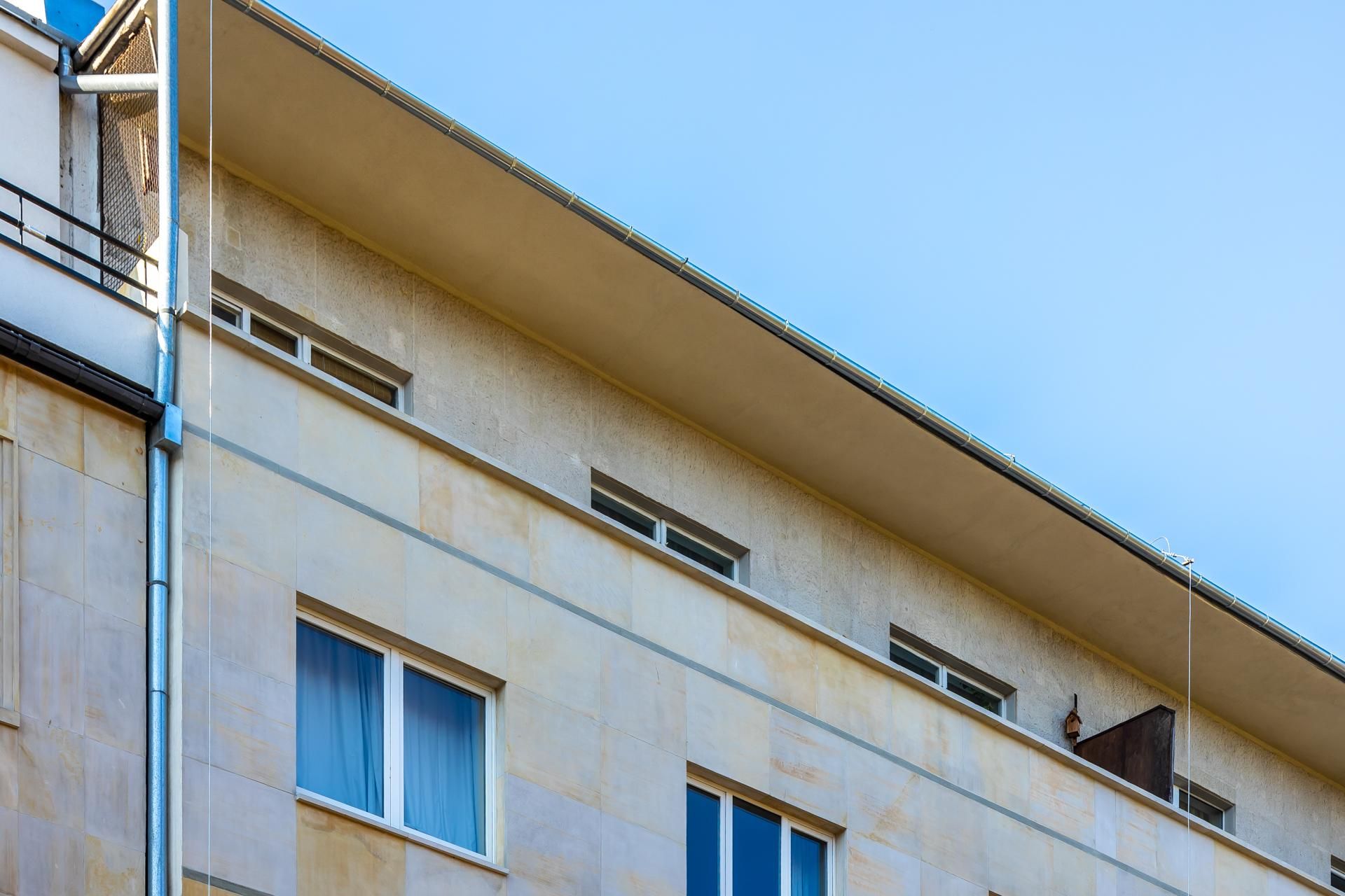 Kamienica na ul. Konopnickiej 5 w Warszawie