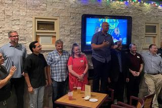 Wygrał prawybory o włos