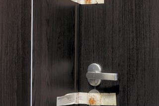 22-latek zatrzymany po ataku siekierą na Uniwersytecie Warszawskim