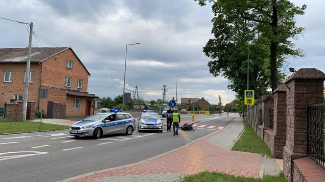 Łękawa: Tragiczny wypadek młodego motocyklisty. Wjechał w ogrodzenie kościoła