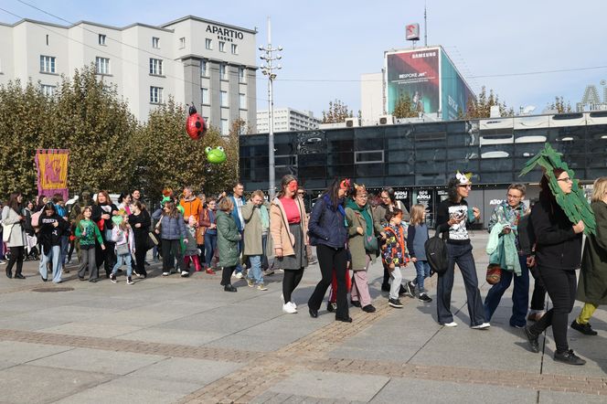 Ulicami Katowic przeszedł I Marsz Śląskiej Przyrody. Wydarzenie, jakiego jeszcze nie było