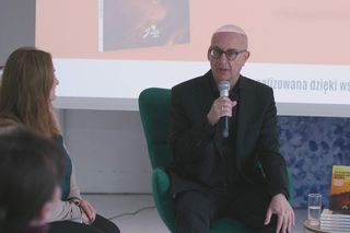 Choroba nie odbiera człowieczeństwa: premiera książki „Po zaostrzeniu zawsze wstaje słońce. Historie pacjentów z chorobami zapalnymi jelit i ich bliskich”