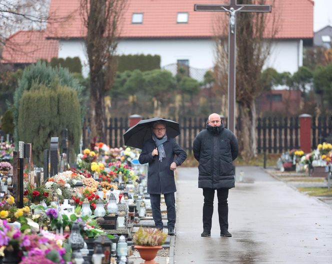 Pogrzeb Jana Furtoka w Katowicach. Tłumy kibiców i działaczy żegna legendę GKS Katowice