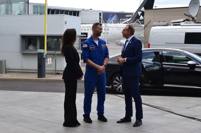 Sławosz Uznański-Wiśniewski wrócił do Polski