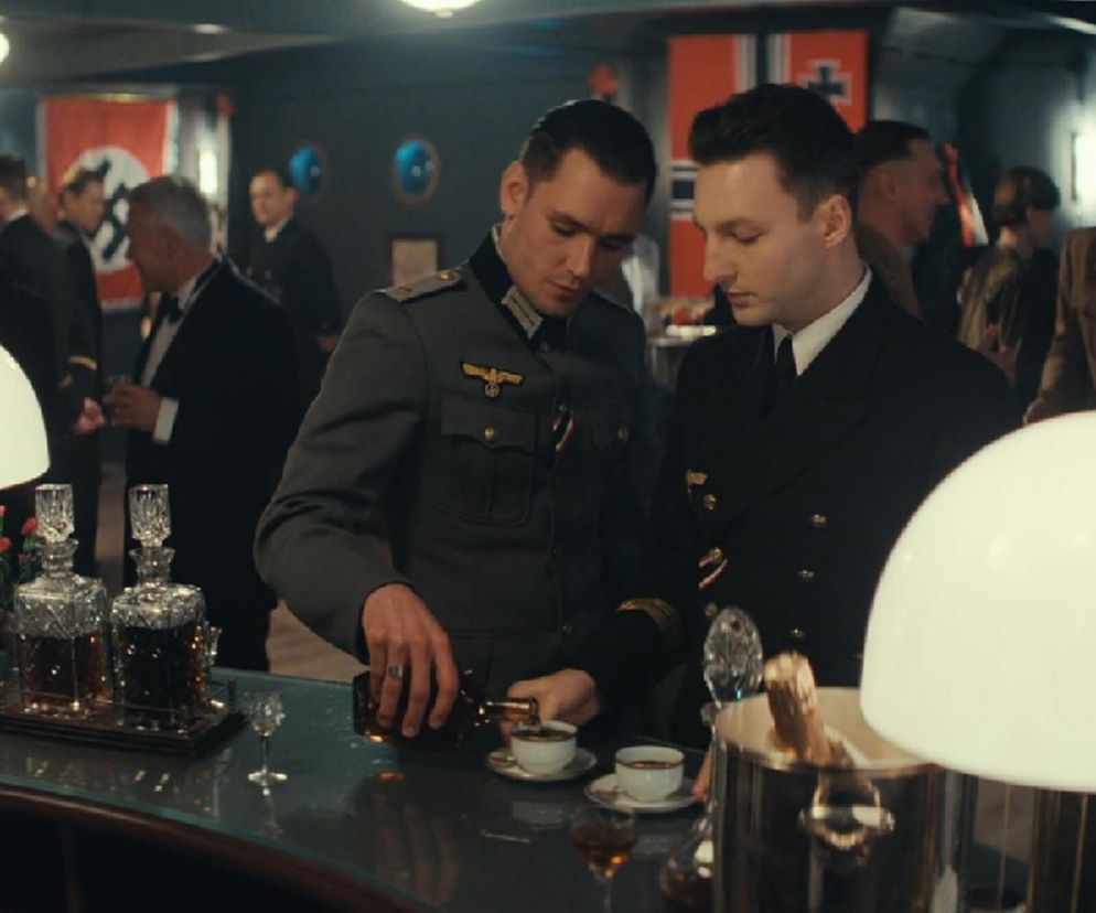 Zatoka szpiegów, odcinek 18. Franz (Bartosz Gelner), Jorg (Maciej Kucharski)