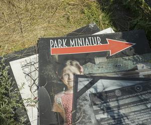 Zniszczony Park Miniatur Województwa Mazowieckiego