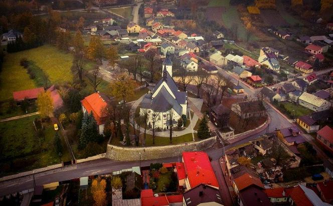 6. Małogoszcz - 52,03 pkt Wskaźnika Jakości Życia.