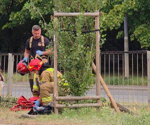 Pożar bloku mieszkalnego w Ząbkach 